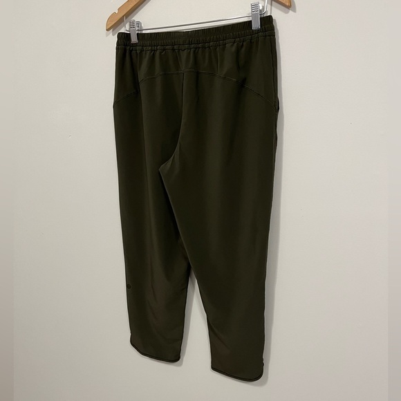 Lululemon Keep It Classic Crop *23" Dark Olive 8 - Picture 13 of 16